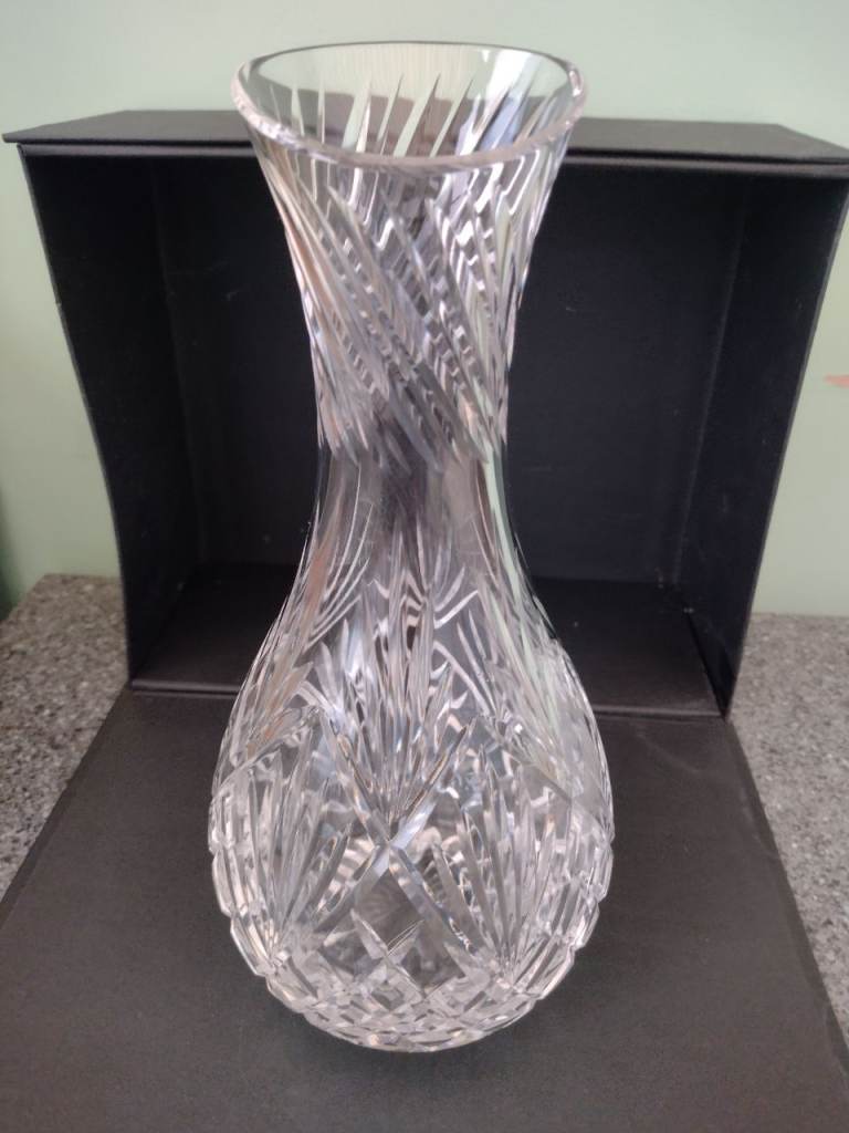 Beautiful Stuart Crystal 10.5" Very Heavy Wine Carafe in immaculate condition! See photos/details!