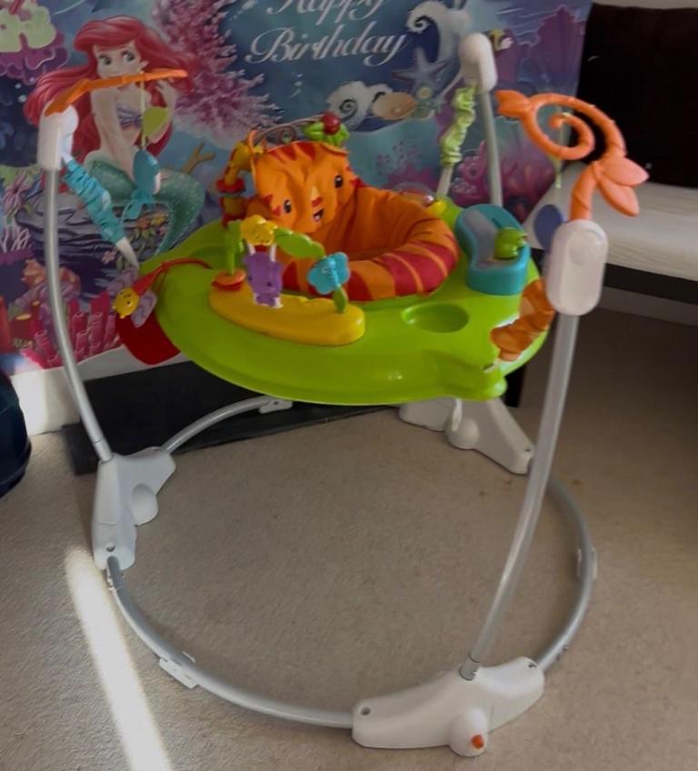 jumperoo