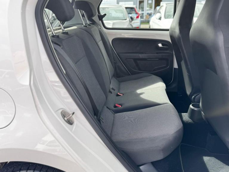 2014 Volkswagen up! 1.0 Move up! Hatchback 5dr Petrol ASG Euro 5 (60 ps) HATCHBACK Petrol Automatic