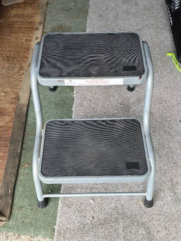 Caravan Double Steps