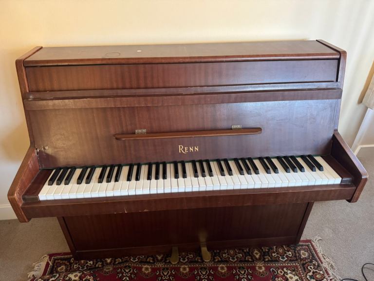 Used mini Piano for sale, good condition ~ good for beginners