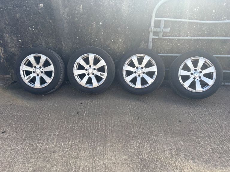 Standard Mercedes alloys good toyos 