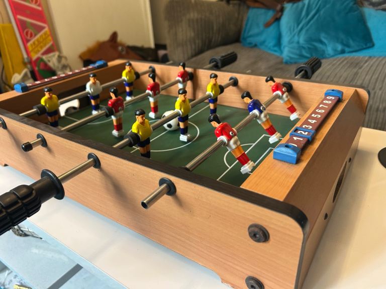 Old school Mini Tabletop Foozball Game Set Portable Indoor Soccer 