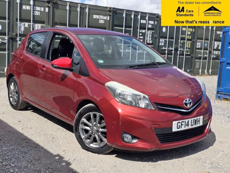 2014 Toyota Yaris 1.33 Dual VVT-i Icon Plus Hatchback 5dr Petrol Multidrive S Euro 5 (99 ps) Hatc...