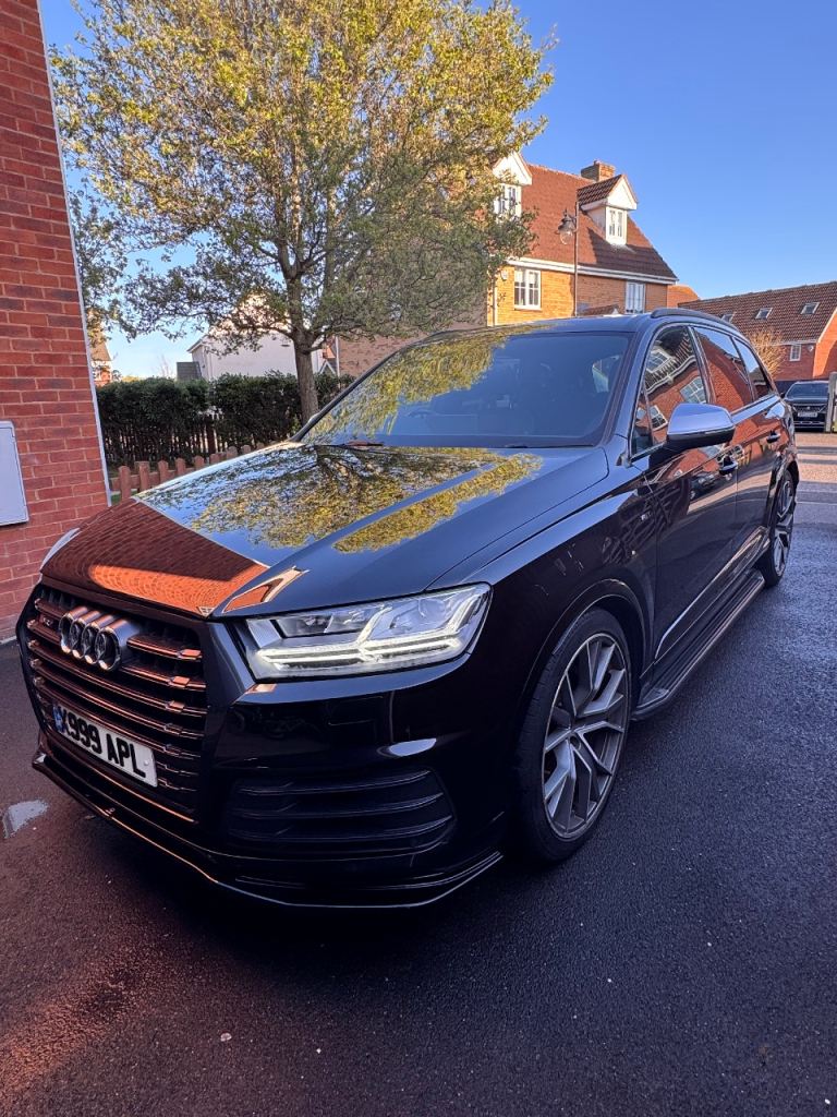 Stunning low mileage SQ7 