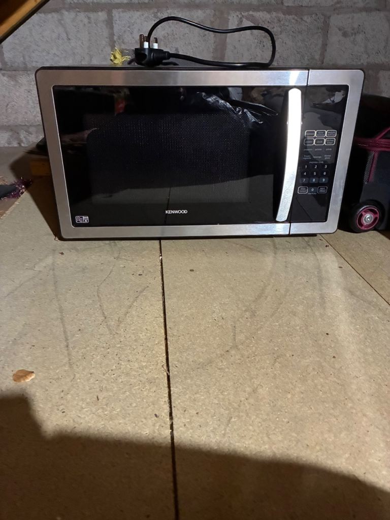 Kenwood Microwave 