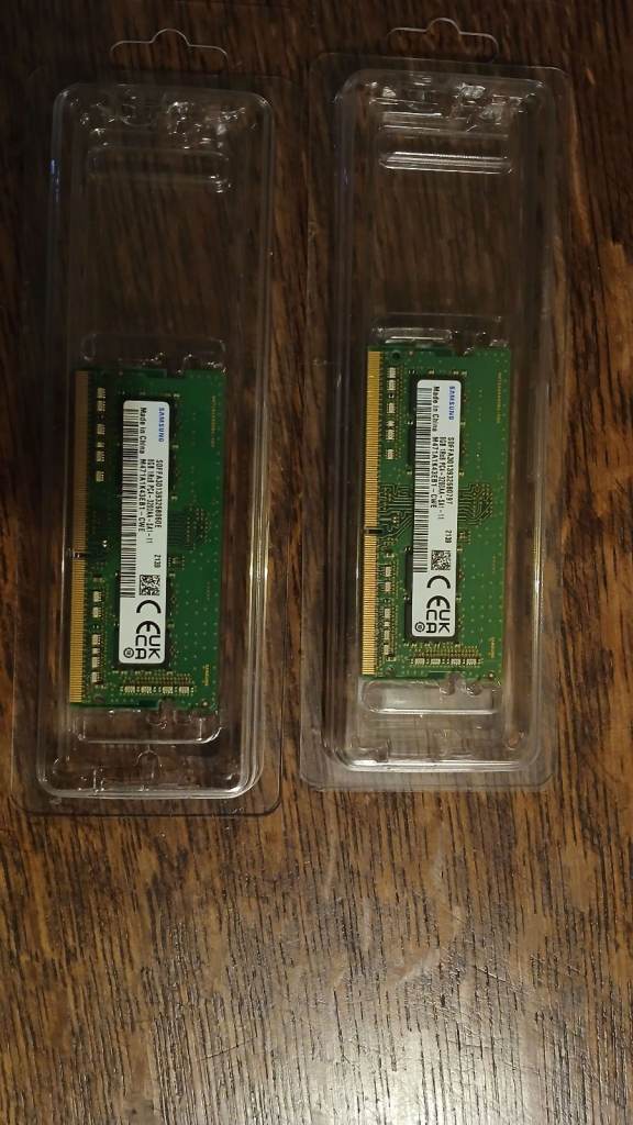 16GB (2 x 8GB) Samsung DDR4 SODIMM Laptop ram 3200mhz