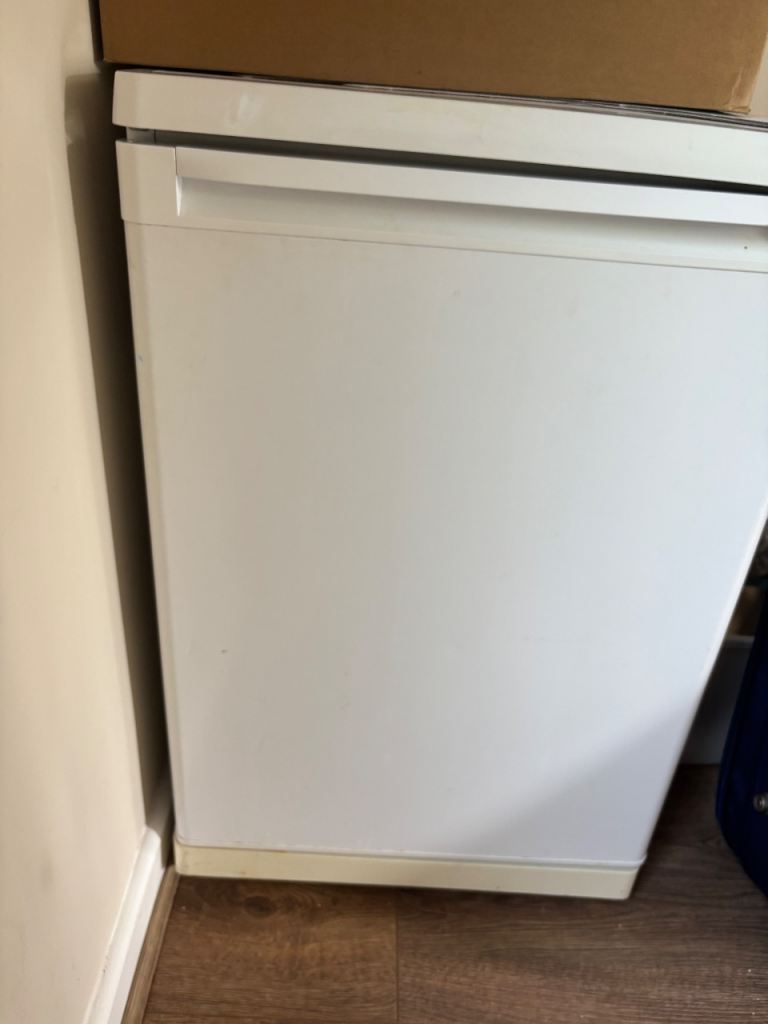Undercounter Fridge – White, Good Condition