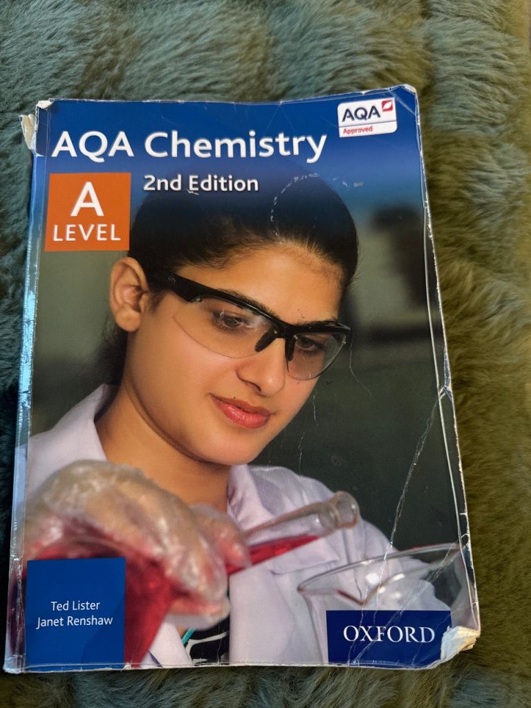 AQA A LEVEL CHEMISTRY TEXTBOOK