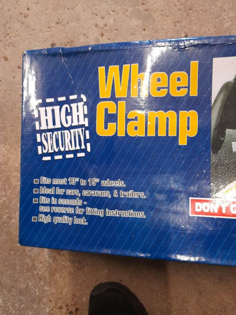 Wheel clamp