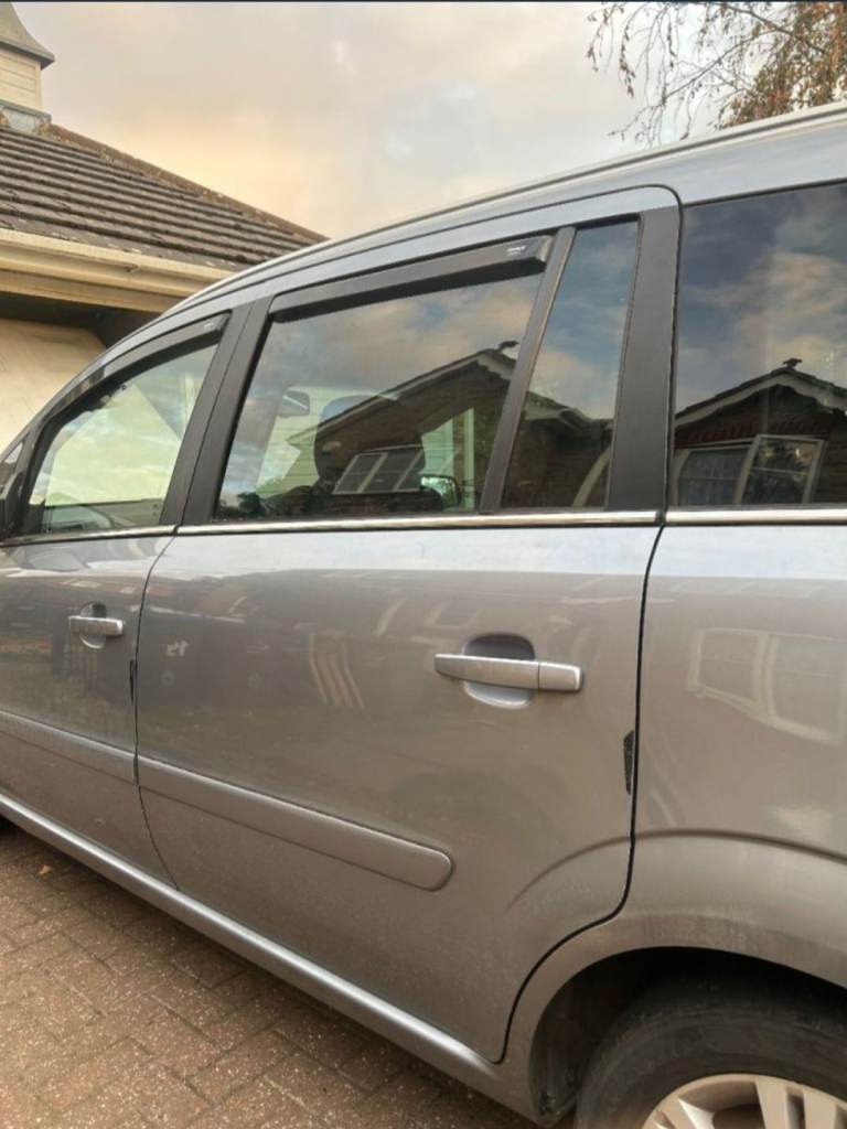 Vauxhall, ZAFIRA, MPV, 2011, Manual, 1796 (cc), 5 doors