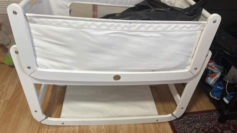 Bedside crib