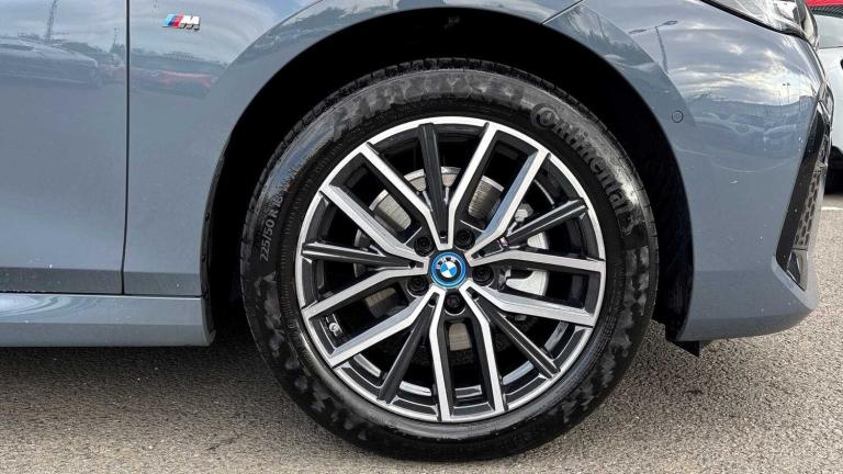 2025 BMW 2 Series 225e xDrive M Sport 5dr DCT Hatchback Plug-In Hy Automatic