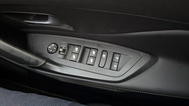 2024 Peugeot 408 1.2 PureTech GT Fastback 5dr Petrol EAT Euro 6 (s/s) (130 ps) Hatchback Petrol A...