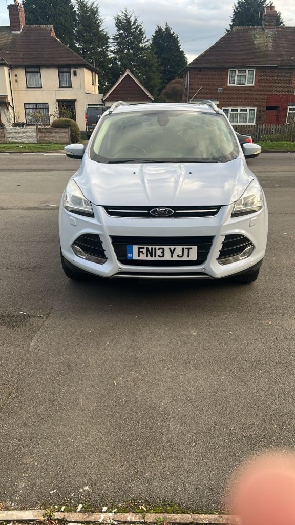 Ford, KUGA, Hatchback, 2013, Manual, 1997 (cc), 5 doors