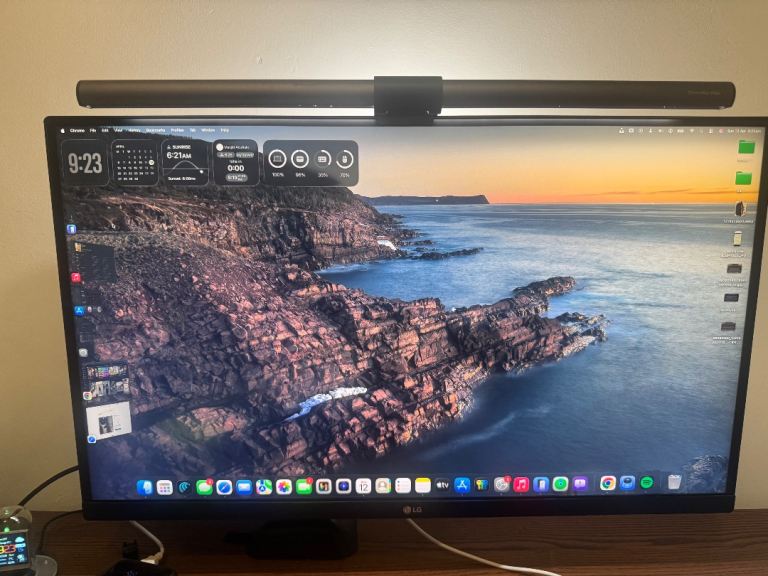 Lg moniter ultra fine us550 w