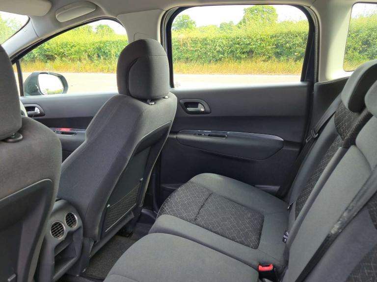 2015 Peugeot 3008 1.6 3008 Active Blue HDi S/S 5dr SUV Diesel Manual