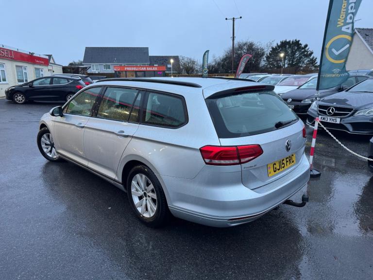 2015 Volkswagen Passat S TDI BLUEMOTION TECHNOLOGY Estate Diesel Manual