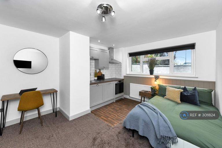 1 bedroom in Leopold St, Derby, DE1 (#3011824)