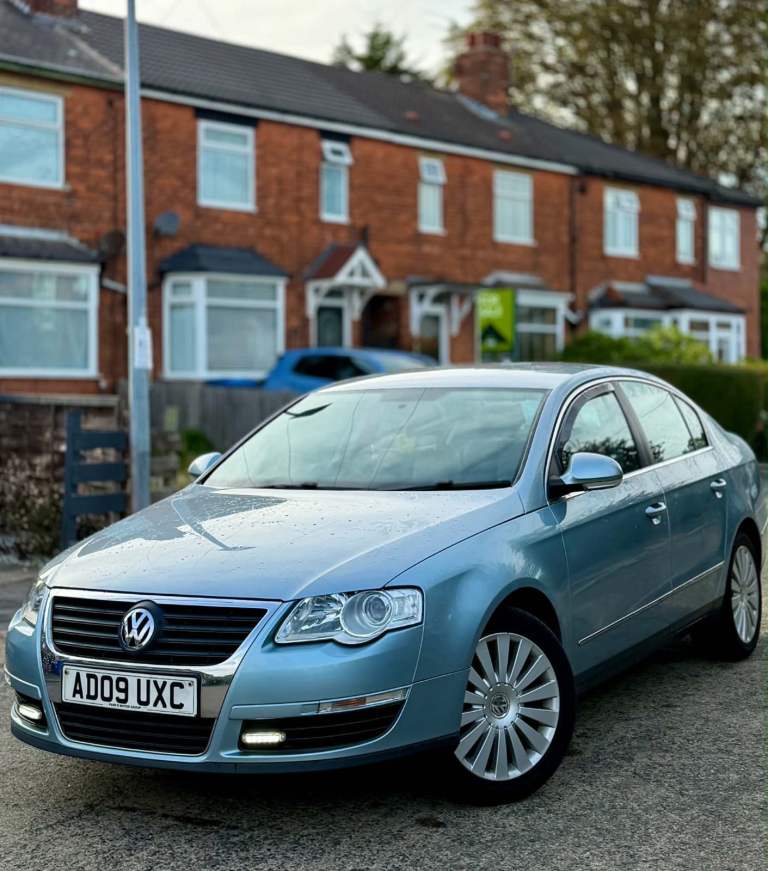 Volkswagen, PASSAT, Saloon, 2009, Manual, 1968 (cc), 4 doors