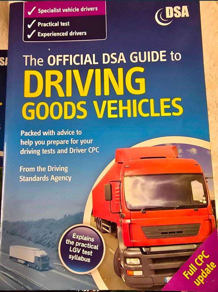 HGV BOOKS & DRIVING TESTDVD ROM