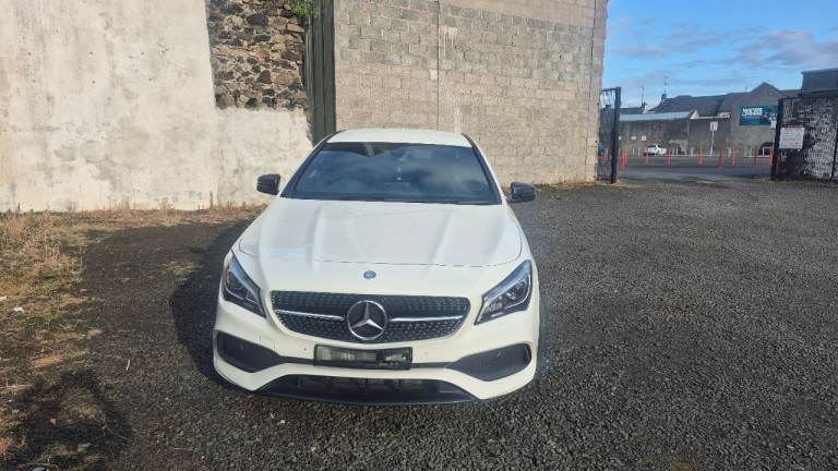 Mercedes-Benz, CLA, Saloon, 2017, Manual, 2143 (cc), 4 doors