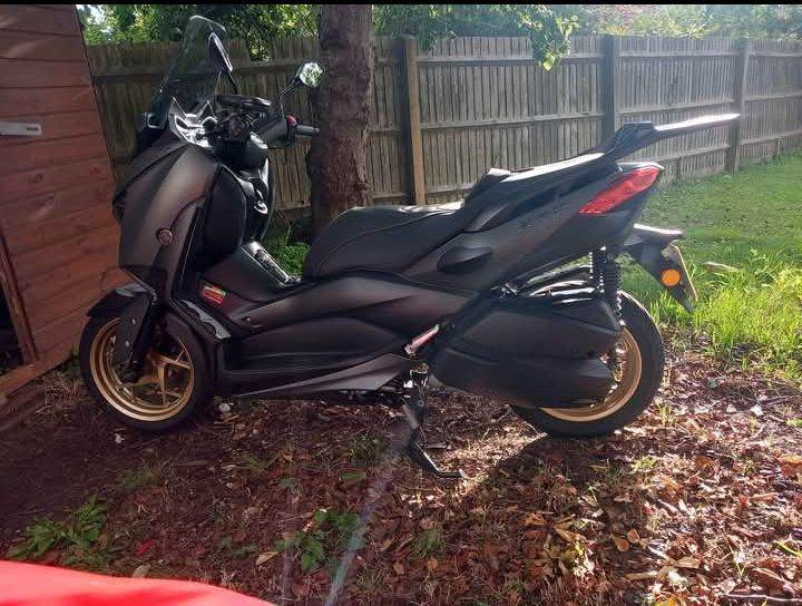 Yamaha, XMAX 300 TECH MAX, 2020, 292 (cc)