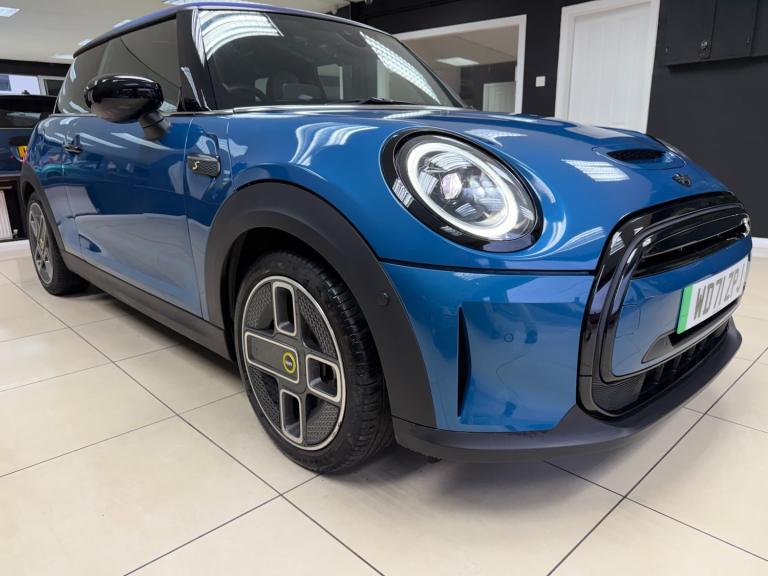 2021 MINI Hatch 135kW Cooper S Collection Edition 33kWh 3dr Auto HATCHBACK Electric Automatic