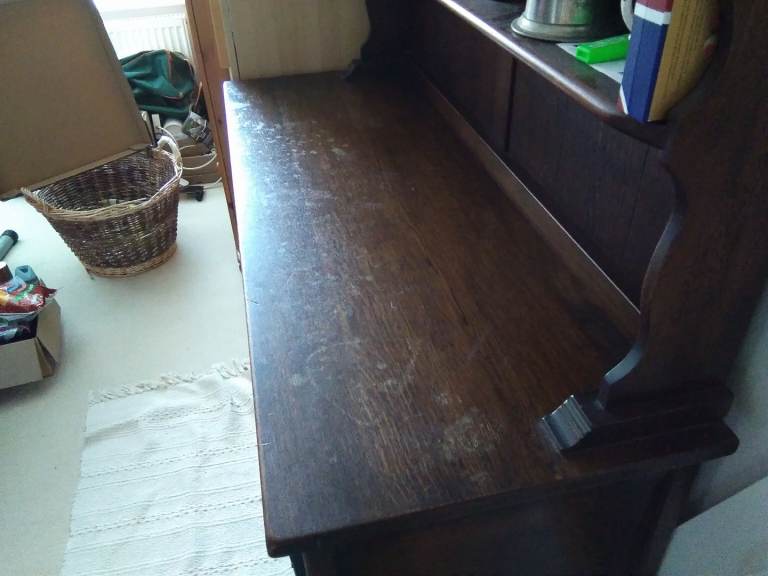 Oak dresser sideboard and plate rack