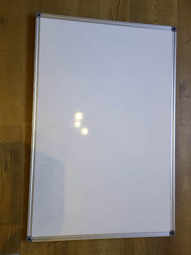 Whiteboard - 60cm x 90 cm