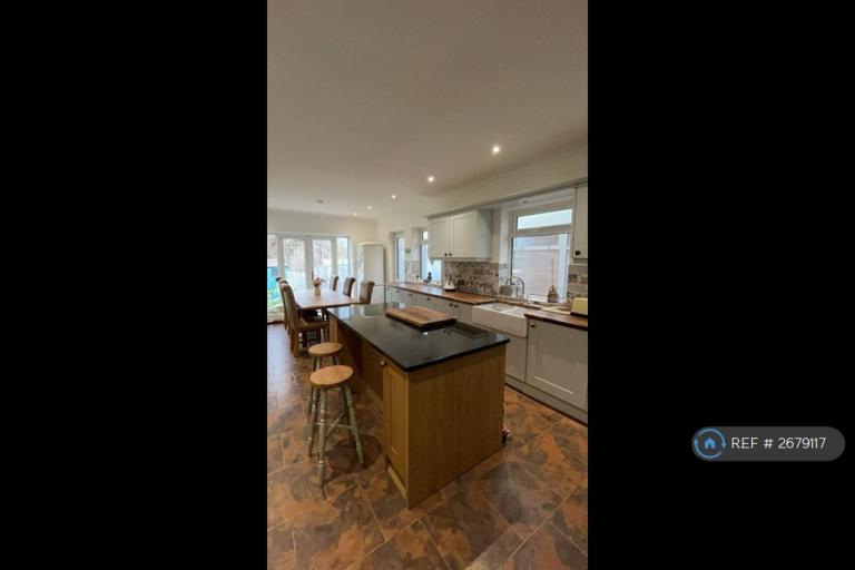 4 bedroom house in Rattle Road, Westham, Pevensey, BN24 (4 bed) (#2679117)