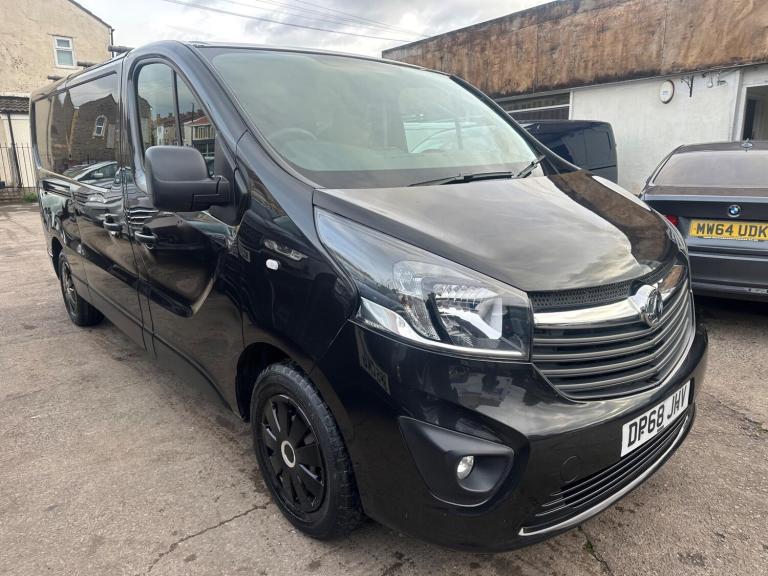2018 Vauxhall Vivaro 1.6 CDTi 2900 BiTurbo ecoTEC Sportive Crew Van L2 H1 Euro 6 (s/s) 5dr (6 Se ...