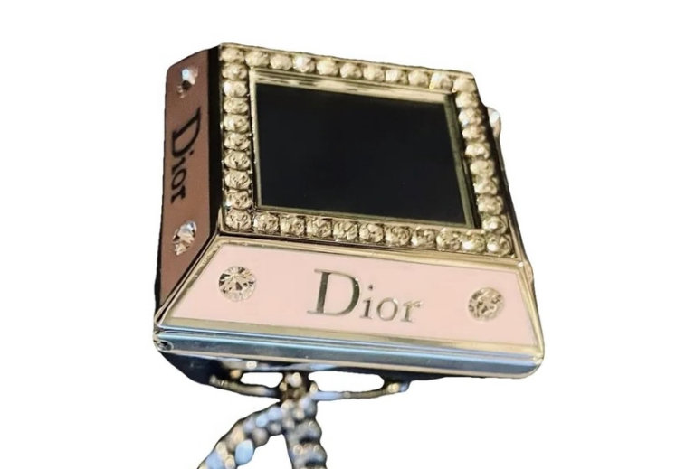 Beautiful authentic YK2  Dior Princess ring with Swarovski  mirror