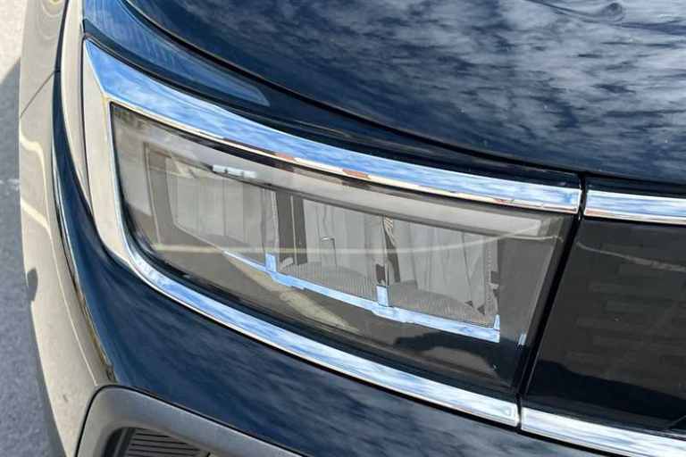 2022 Vauxhall Grandland 1.6 Hybrid GS Line 5dr Auto HATCHBACK PETROL/ELECTRIC Automatic