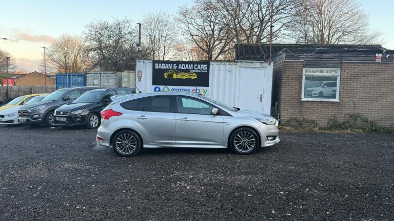 2018 Ford Focus 1.0 EcoBoost 125 ST-Line Navigation 5dr Auto HATCHBACK Petrol Automatic