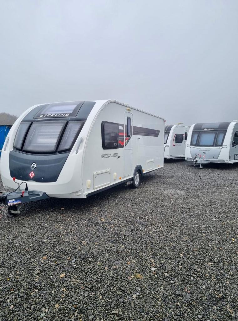 STERLING ECCLES QUARTZ 4 BERTH ISLAND BED MOTOR MOVER END WASHROOM