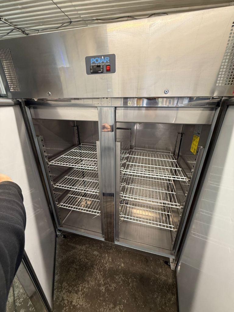 Commercial double door fridge fully serviced polar foster Williams cafe shop restaurant 