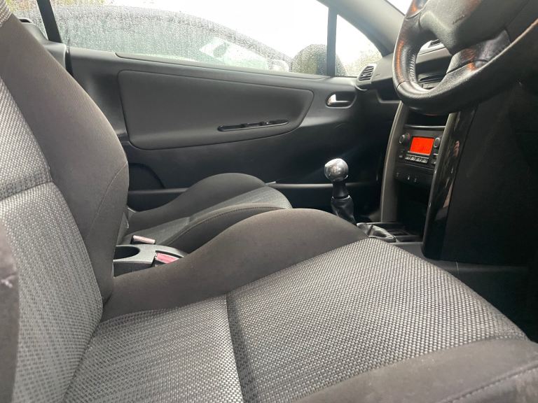 PEUGEOT 207 CC 1.6 VTI GT CONVERTIBLE 11 REG BLACK MOT MARCH 3RD 2026 SERVICE HISTORY LOW INSURANCE