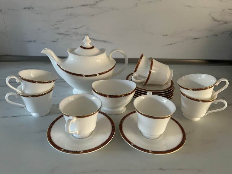 Eight piece M&S Connaught tea set with sugar bowl