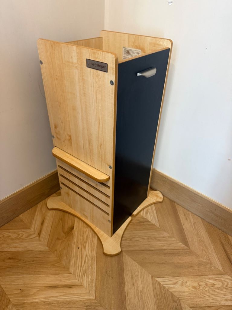 Kitchen Helper - Little Helper Tower 
