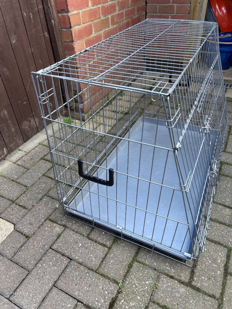 Dog/puppy crate for home or car