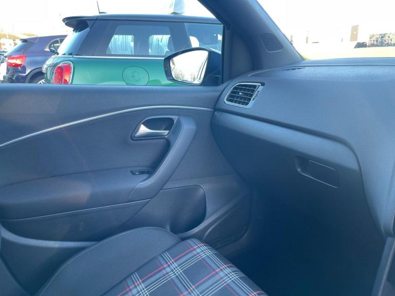 2016 Volkswagen Polo 1.8 TSI BlueMotion Tech GTI DSG Euro 6 (s/s) 5dr HATCHBACK Petrol Automatic