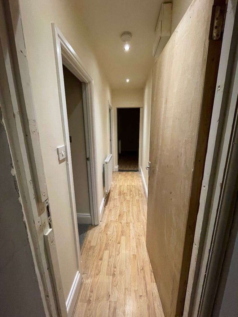 3 bedroom flat to let 