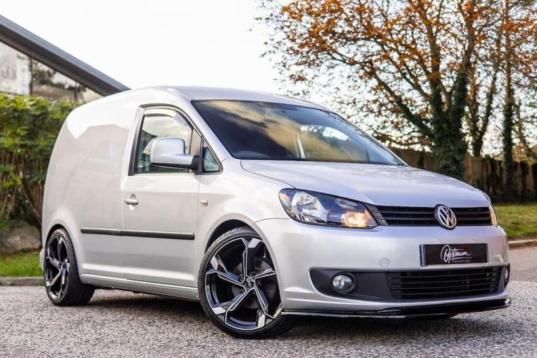 Volkswagen Caddy C20 TDI HIGHLINE ! LOADED SPEC ! 19" WHEELS