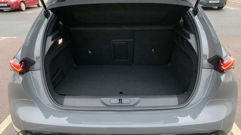 2024 Peugeot 308 115kW First Edition 54kWh 5dr Auto HATCHBACK ELECTRIC Automatic