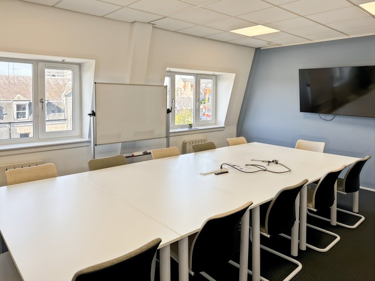 Aberdeen - AB251HF \ Serviced Office for 4 Workstations