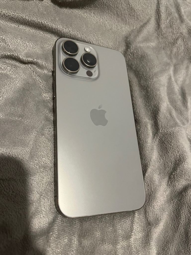 iphone 15 pro max 256GB 