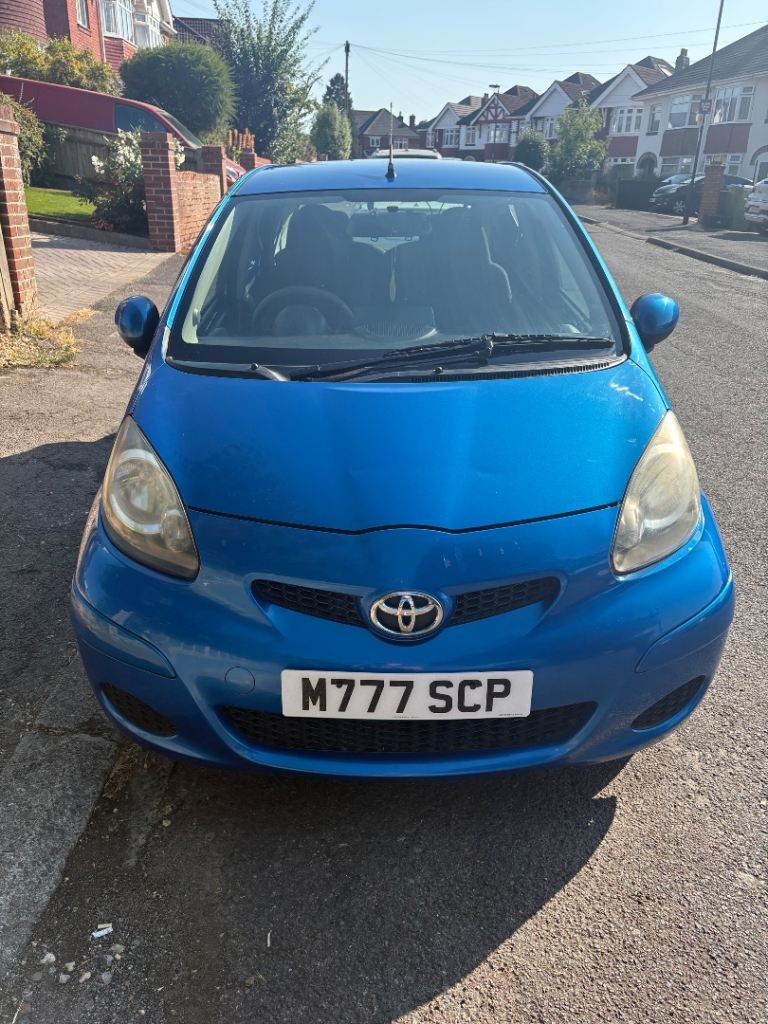 Toyota, AYGO, Hatchback, 2009, Manual, 998 (cc), 5 doors
