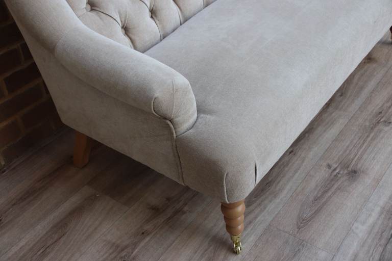 Laura Ashley Ropsley Sofa (UK Delivery)