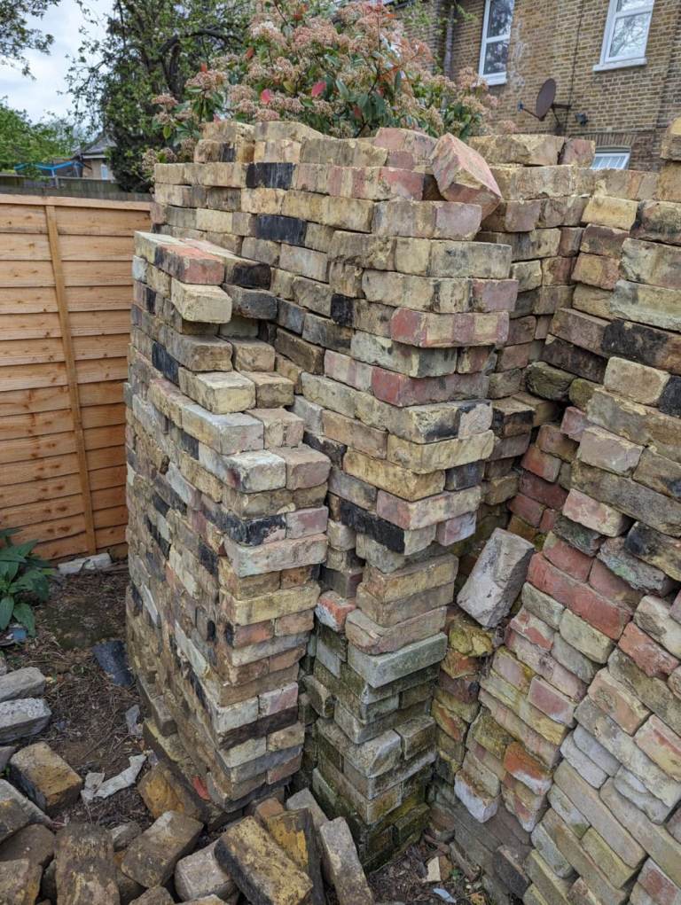 Gault bricks 